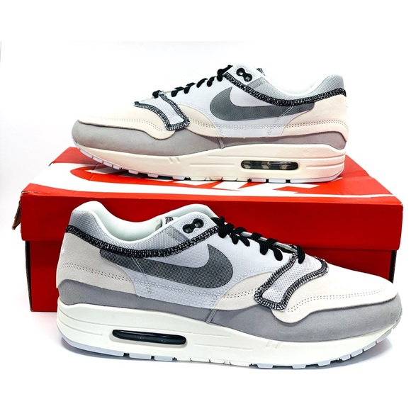 air max 1 inside out phantom black